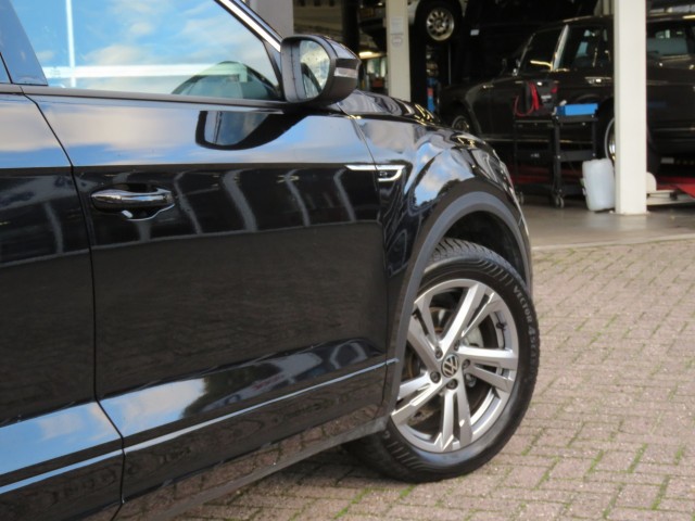 VOLKSWAGEN T-ROC 1.5 TSI R-LINE 150PK DSG-aut. / Trekhaak afn. / Camera / Stoelverw. / IQ Light / FABRIEKS garantie, Garage Groe