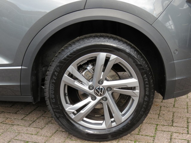 VOLKSWAGEN T-ROC 1.5 TSI 150pk DSG-aut. R-LINE / Trekhaak afn. / Camera / Stoelverw. / IQ Light / FABRIEKS garantie, Garage Groe