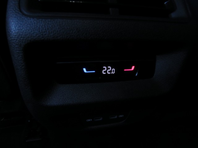 VOLKSWAGEN TIGUAN 1.5 eTSI 150pk DSG-aut. GOAL / 20 Inch / Trekhaak / Zwarte hemel / FABRIEKS garantie, Garage Groenouwe, Bathme