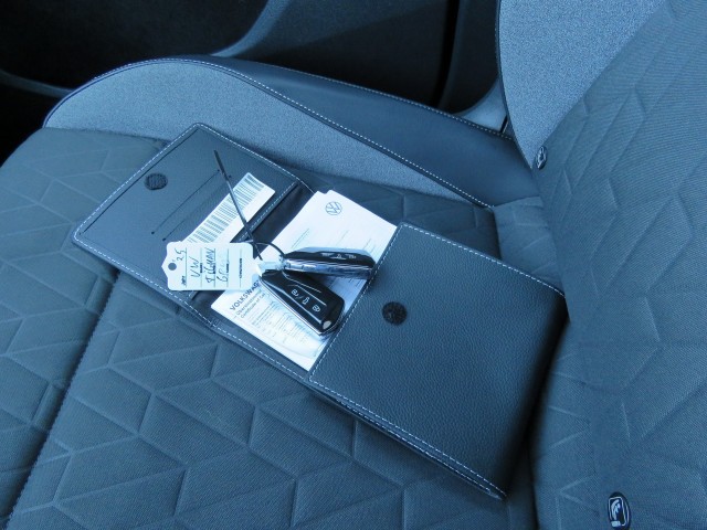 VOLKSWAGEN TIGUAN 1.5 eTSI 150pk DSG-aut. GOAL / 20 Inch / Trekhaak / Zwarte hemel / FABRIEKS garantie, Garage Groenouwe, Bathme