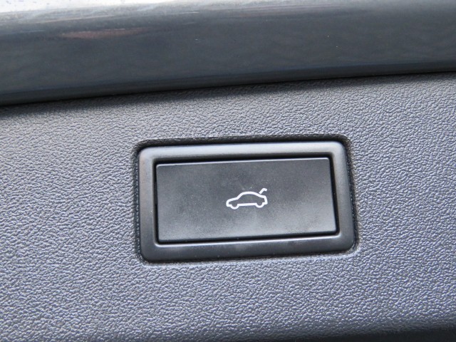 VOLKSWAGEN TIGUAN 1.5 eTSI 150pk DSG-aut. GOAL / 20 Inch / Trekhaak / Zwarte hemel / FABRIEKS garantie, Garage Groenouwe, Bathme