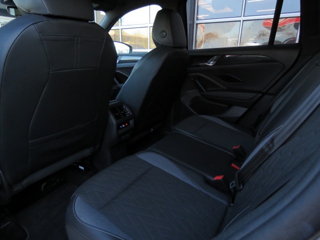 VOLKSWAGEN TIGUAN 1.5 eTSI 150pk DSG-aut. GOAL / 20 Inch / Trekhaak / Zwarte hemel / FABRIEKS garantie, Garage Groenouwe, Bathme