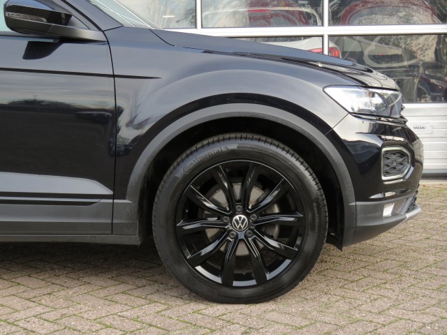 VOLKSWAGEN T-ROC 1.5 TSI 150pk SPORT BLACK EDITION / BOVAG garantie, Garage Groenouwe, Bathmen