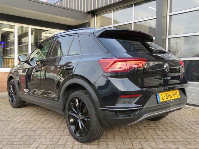 VOLKSWAGEN T-ROC 1.5 TSI 150pk SPORT BLACK EDITION / BOVAG garantie, Garage Groenouwe, Bathmen