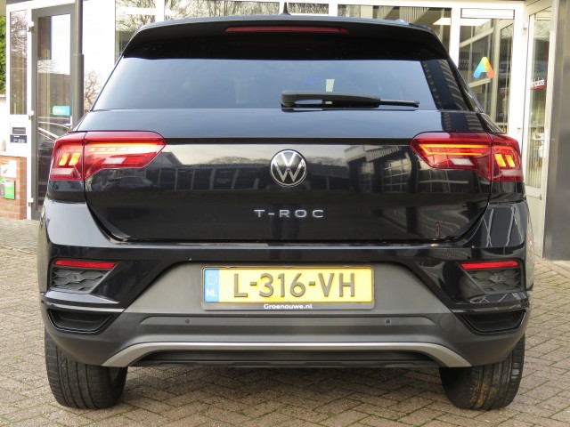 VOLKSWAGEN T-ROC 1.5 TSI 150pk SPORT BLACK EDITION / BOVAG garantie, Garage Groenouwe, Bathmen
