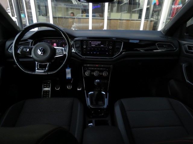 VOLKSWAGEN T-ROC 1.5 TSI 150pk SPORT BLACK EDITION / BOVAG garantie, Garage Groenouwe, Bathmen
