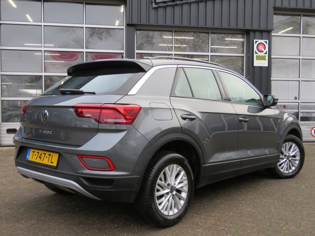 VOLKSWAGEN T-ROC 1.0 TSI 115pk LIFE / BOVAG garantie, Garage Groenouwe, Bathmen