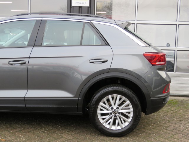 VOLKSWAGEN T-ROC 1.0 TSI 115pk LIFE / BOVAG garantie, Garage Groenouwe, Bathmen