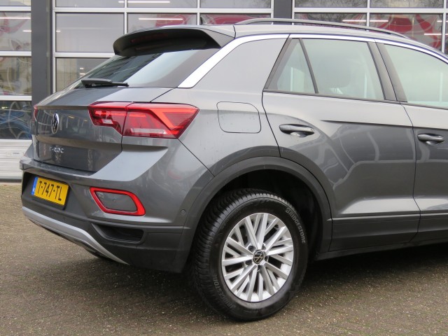 VOLKSWAGEN T-ROC 1.0 TSI 115pk LIFE / BOVAG garantie, Garage Groenouwe, Bathmen