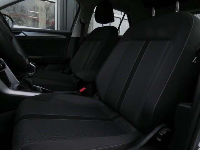 VOLKSWAGEN T-ROC 1.0 TSI 115pk LIFE / BOVAG garantie, Garage Groenouwe, Bathmen