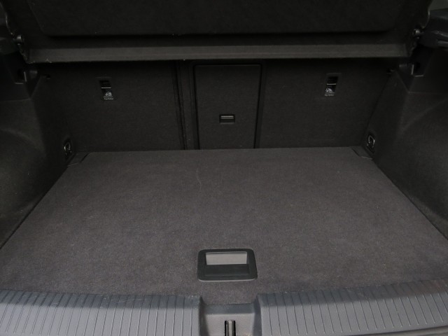 VOLKSWAGEN T-ROC 1.0 TSI 115pk LIFE / BOVAG garantie, Garage Groenouwe, Bathmen