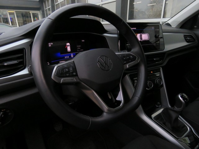 VOLKSWAGEN T-ROC 1.0 TSI 115pk LIFE / BOVAG garantie, Garage Groenouwe, Bathmen