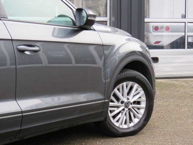 VOLKSWAGEN T-ROC 1.0 TSI 115pk LIFE / BOVAG garantie, Garage Groenouwe, Bathmen