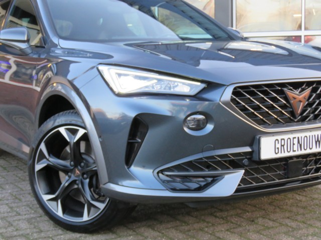 CUPRA FORMENTOR 1.4 e-Hybrid VZ 245pk / Sportstoelen / 19 Inch / Stuur+stoelverw. / BOVAG garantie, Garage Groenouwe, Bathmen