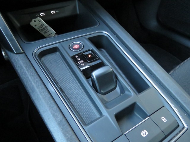 CUPRA FORMENTOR 1.4 e-Hybrid VZ 245pk / Sportstoelen / 19 Inch / Stuur+stoelverw. / BOVAG garantie, Garage Groenouwe, Bathmen