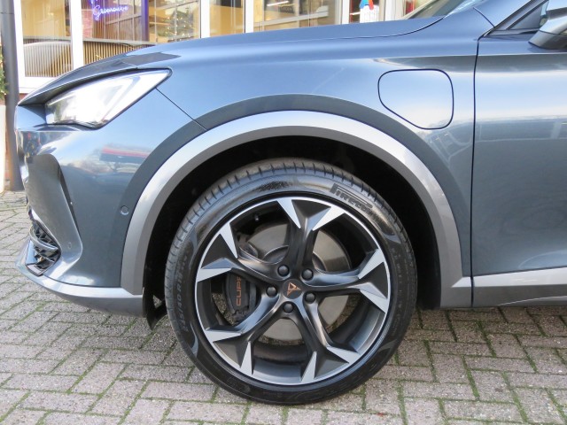CUPRA FORMENTOR 1.4 e-Hybrid VZ 245pk / Sportstoelen / 19 Inch / Stuur+stoelverw. / BOVAG garantie, Garage Groenouwe, Bathmen