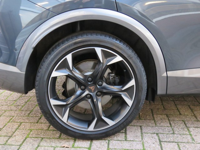 CUPRA FORMENTOR 1.4 e-Hybrid VZ 245pk / Sportstoelen / 19 Inch / Stuur+stoelverw. / BOVAG garantie, Garage Groenouwe, Bathmen