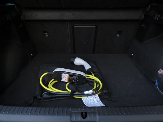 CUPRA FORMENTOR 1.4 e-Hybrid VZ 245pk / Sportstoelen / 19 Inch / Stuur+stoelverw. / BOVAG garantie, Garage Groenouwe, Bathmen