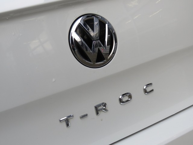 VOLKSWAGEN T-ROC 1.0 TSI 115pk STYLE / Leder / 17 Inch / Navi / Carplay / Stoelverw / BOVAG garantie, Garage Groenouwe, Bathmen