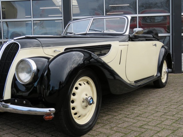 BMW OVERIGE 327 / 328 cabriolet / BMW classic certificaat, Garage Groenouwe, Bathmen