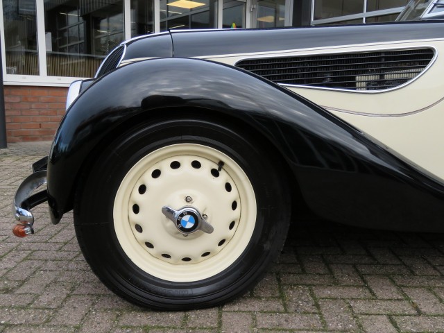 BMW OVERIGE 327 / 328 cabriolet / BMW classic certificaat, Garage Groenouwe, Bathmen