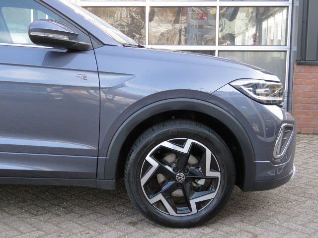 VOLKSWAGEN T-CROSS 1.5 TSI 150pk R-LINE DSG-aut. / Trekhaak / IQ Light / Camera / FABRIEKS garantie, Garage Groenouwe, Bathmen