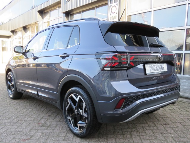 VOLKSWAGEN T-CROSS 1.5 TSI 150pk R-LINE DSG-aut. / Trekhaak / IQ Light / Camera / FABRIEKS garantie, Garage Groenouwe, Bathmen