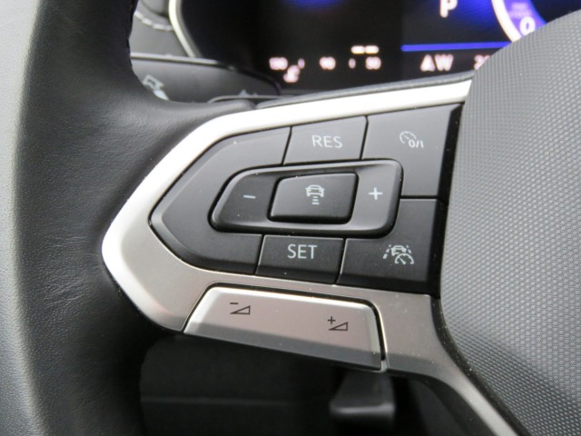 VOLKSWAGEN T-CROSS 1.5 TSI 150pk R-LINE DSG-aut. / Trekhaak / IQ Light / Camera / FABRIEKS garantie, Garage Groenouwe, Bathmen