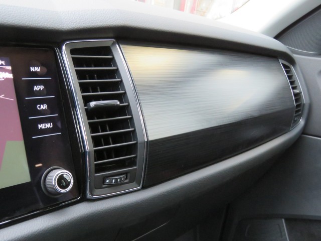 SKODA KODIAQ 1.5 TSI 150pk DSG-aut. BUSINESS ED. / Trekhaak / Canton / Elec.klep / BOVAG garantie , Garage Groenouwe, Bathmen