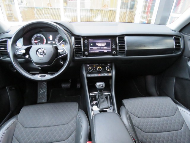 SKODA KODIAQ 1.5 TSI 150pk DSG-aut. BUSINESS ED. / Trekhaak / Canton / Elec.klep / BOVAG garantie , Garage Groenouwe, Bathmen
