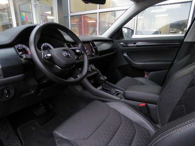 SKODA KODIAQ 1.5 TSI 150pk DSG-aut. BUSINESS ED. / Trekhaak / Canton / Elec.klep / BOVAG garantie , Garage Groenouwe, Bathmen