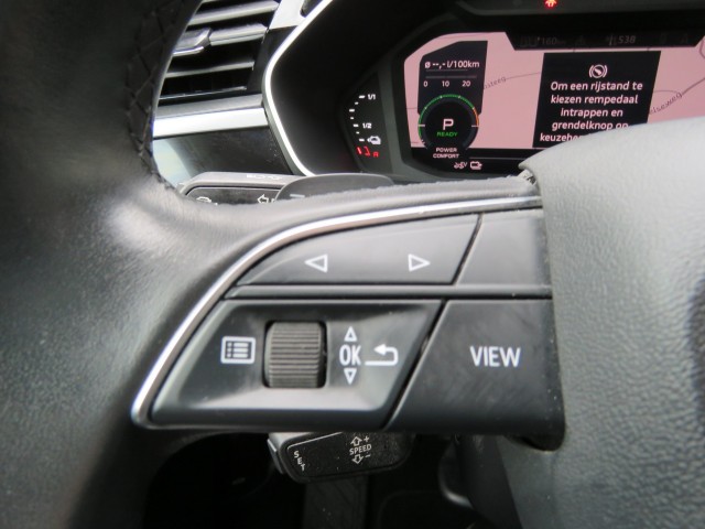 AUDI Q3 45 TFSIe 245pk EDITION / 20 Inch / Camera / Matrix Led / Elec.achterklep BOVAG garantie, Garage Groenouwe, Bathmen