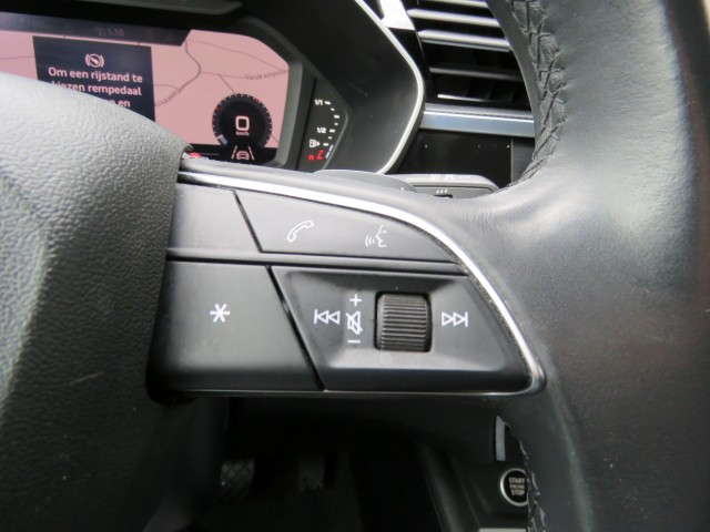 AUDI Q3 45 TFSIe 245pk EDITION / 20 Inch / Camera / Matrix Led / Elec.achterklep BOVAG garantie, Garage Groenouwe, Bathmen