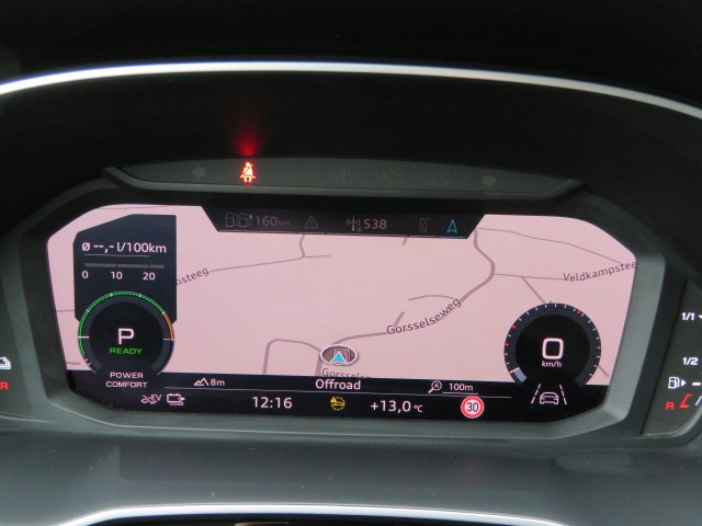 AUDI Q3 45 TFSIe 245pk EDITION / 20 Inch / Camera / Matrix Led / Elec.achterklep BOVAG garantie, Garage Groenouwe, Bathmen