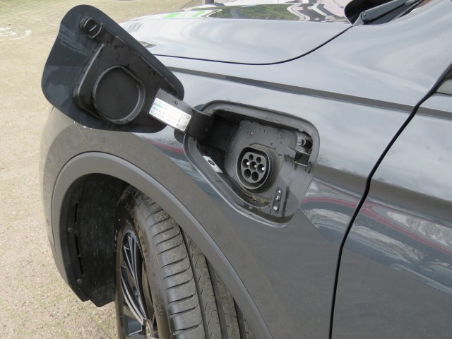 VOLKSWAGEN TIGUAN 1.4 TSI 245pk eHybrid / Trekhaak wegklap. / Head up / Camera Etc / BOVAG garantie, Garage Groenouwe, Bathmen