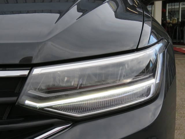 VOLKSWAGEN TIGUAN 1.4 TSI 245pk eHybrid / Trekhaak wegklap. / Head up / Camera Etc / BOVAG garantie, Garage Groenouwe, Bathmen
