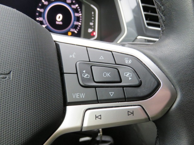 VOLKSWAGEN TIGUAN 1.4 TSI 245pk eHybrid / Trekhaak wegklap. / Head up / Camera Etc / BOVAG garantie, Garage Groenouwe, Bathmen