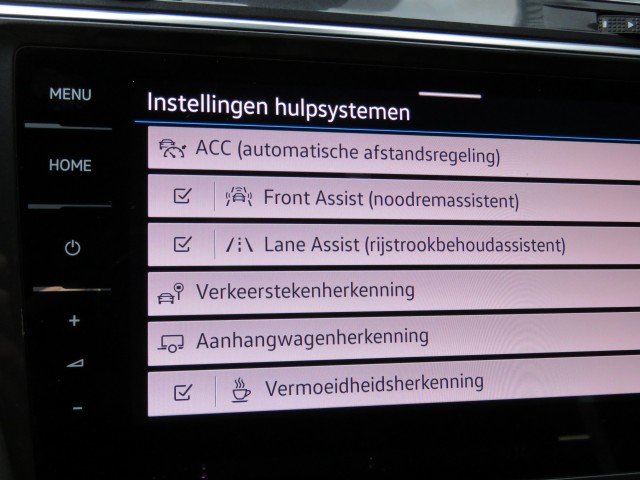 VOLKSWAGEN TIGUAN 1.4 TSI 245pk eHybrid / Trekhaak wegklap. / Head up / Camera Etc / BOVAG garantie, Garage Groenouwe, Bathmen