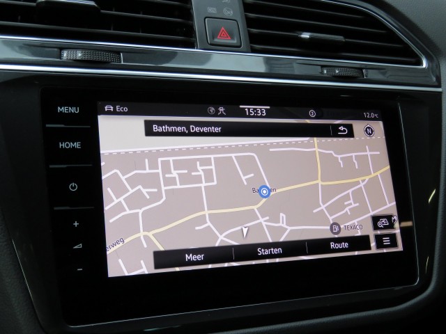 VOLKSWAGEN TIGUAN 1.4 TSI 245pk eHybrid / Trekhaak wegklap. / Head up / Camera Etc / BOVAG garantie, Garage Groenouwe, Bathmen