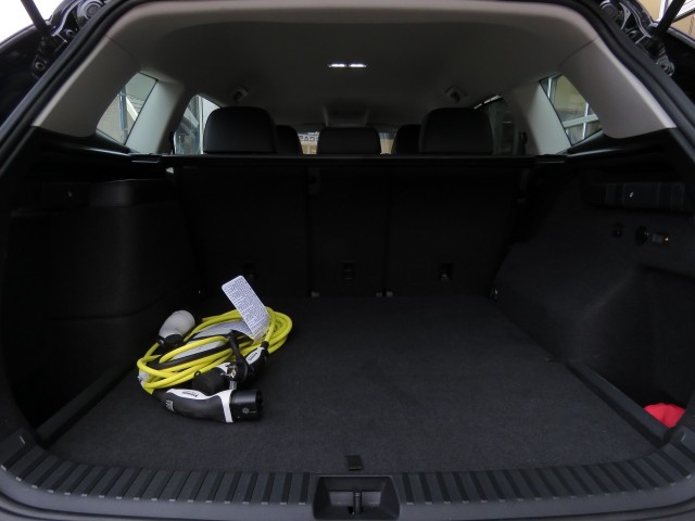 VOLKSWAGEN TAYRON 1.5 eHybrid 204pk / 20 Inch / Trekhaak / IQ Light / Stoel + stuur verw. / Camera / FABRIEKS garantie, Garage G