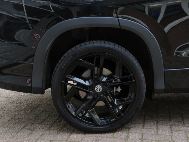 VOLKSWAGEN TAYRON 1.5 eHybrid 204pk / 20 Inch / Trekhaak / IQ Light / Stoel + stuur verw. / Camera / FABRIEKS garantie, Garage G