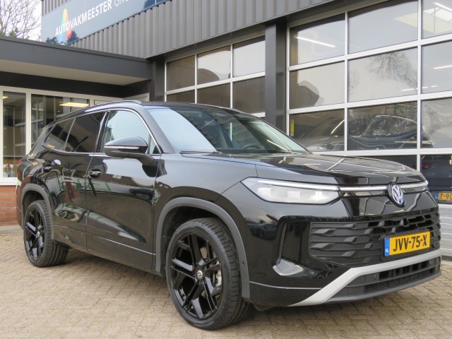 VOLKSWAGEN TAYRON 1.5 eHybrid 204pk / 20 Inch / Trekhaak / IQ Light / Stoel + stuur verw. / Camera / FABRIEKS garantie, Garage G