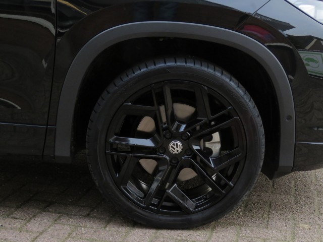 VOLKSWAGEN TAYRON 1.5 eHybrid 204pk / 20 Inch / Trekhaak / IQ Light / Stoel + stuur verw. / Camera / FABRIEKS garantie, Garage G