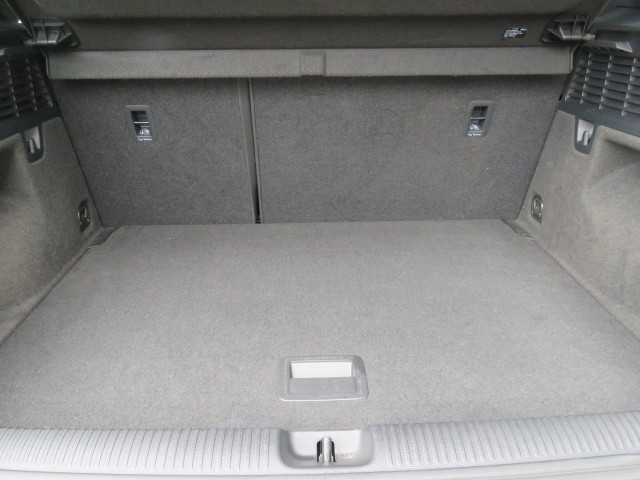 AUDI Q2 35 TFSI 150pk S EDITION S-Tronic / Led / Trekhaak / Navi / BOVAG garantie, Garage Groenouwe, Bathmen