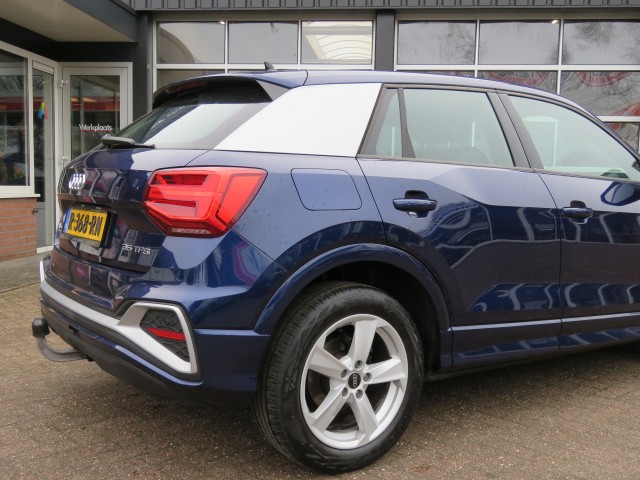 AUDI Q2 35 TFSI 150pk S EDITION S-Tronic / Led / Trekhaak / Navi / BOVAG garantie, Garage Groenouwe, Bathmen