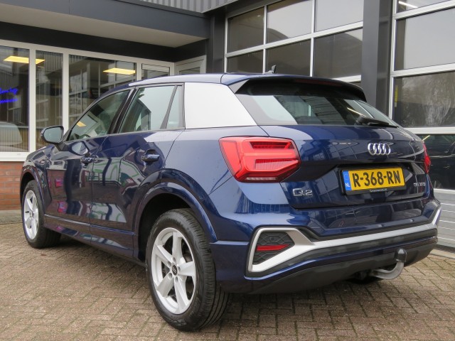 AUDI Q2 35 TFSI 150pk S EDITION S-Tronic / Led / Trekhaak / Navi / BOVAG garantie, Garage Groenouwe, Bathmen