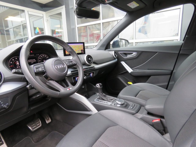 AUDI Q2 35 TFSI 150pk S EDITION S-Tronic / Led / Trekhaak / Navi / BOVAG garantie, Garage Groenouwe, Bathmen