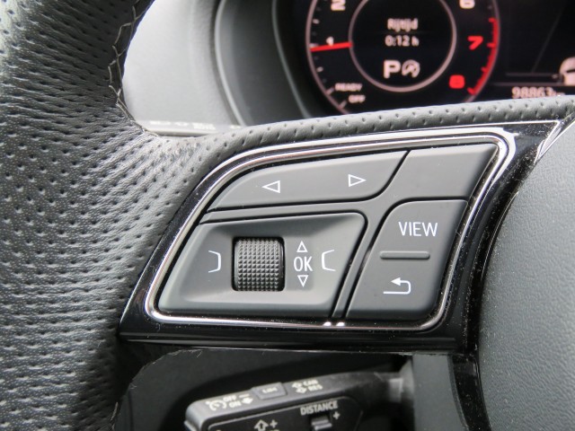 AUDI Q2 35 TFSI 150pk S EDITION S-Tronic / Led / Trekhaak / Navi / BOVAG garantie, Garage Groenouwe, Bathmen