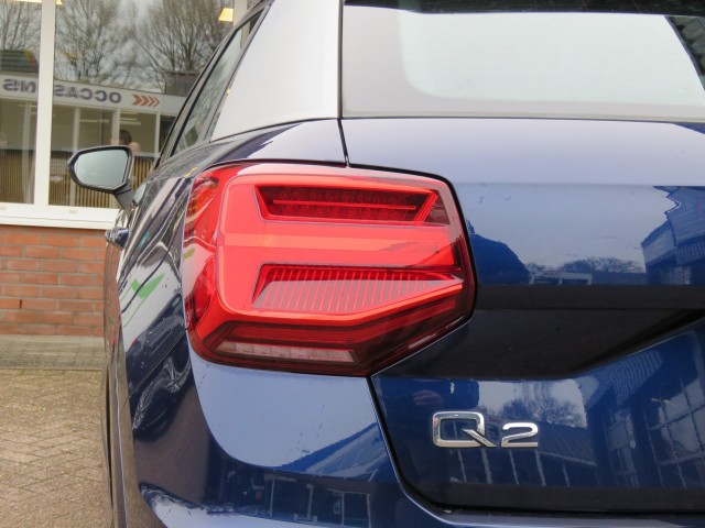 AUDI Q2 35 TFSI 150pk S EDITION S-Tronic / Led / Trekhaak / Navi / BOVAG garantie, Garage Groenouwe, Bathmen