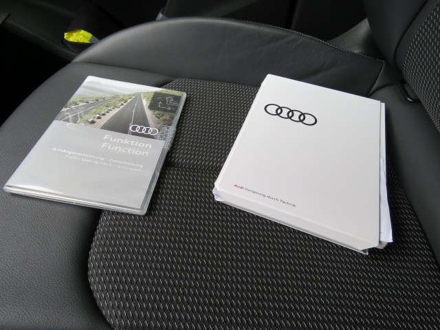 AUDI Q2 35 TFSI 150pk S EDITION S-Tronic / Led / Trekhaak / Navi / BOVAG garantie, Garage Groenouwe, Bathmen